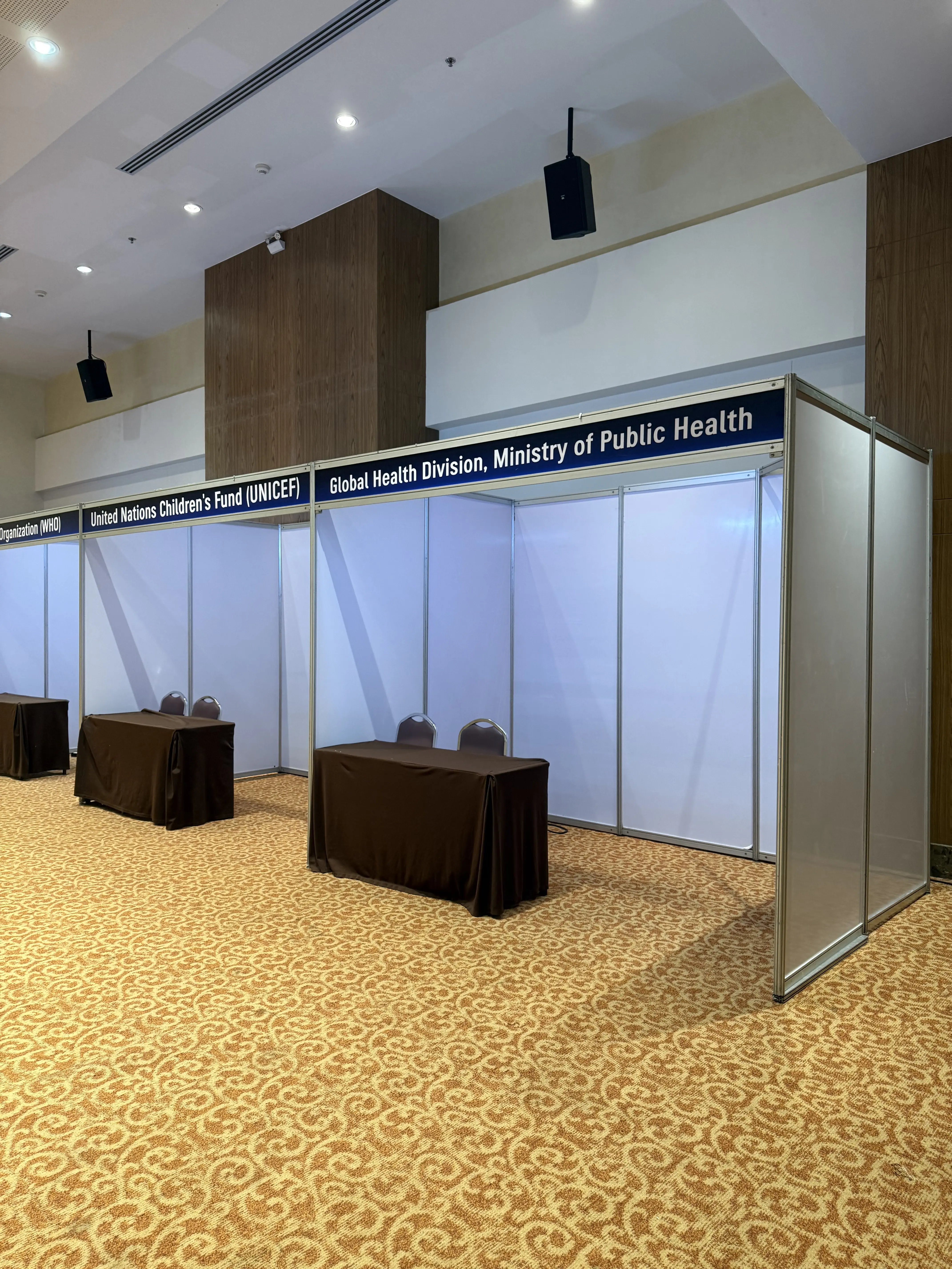 Booth system